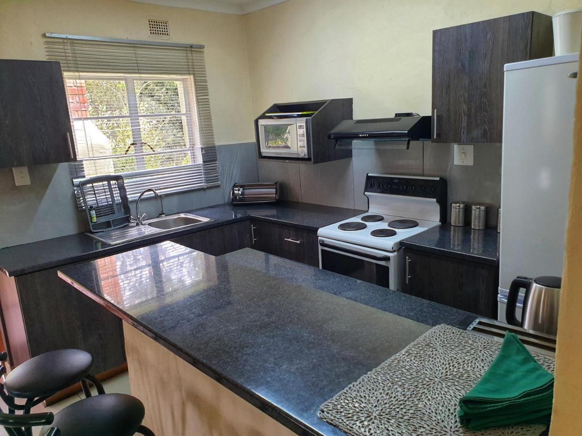 Gooderson Leisure Mountain View Cottages Self Catering And Timeshare Resort Дракенсберг-Гарден Экстерьер фото