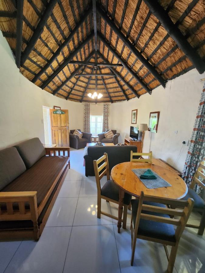 Gooderson Leisure Mountain View Cottages Self Catering And Timeshare Resort Дракенсберг-Гарден Экстерьер фото