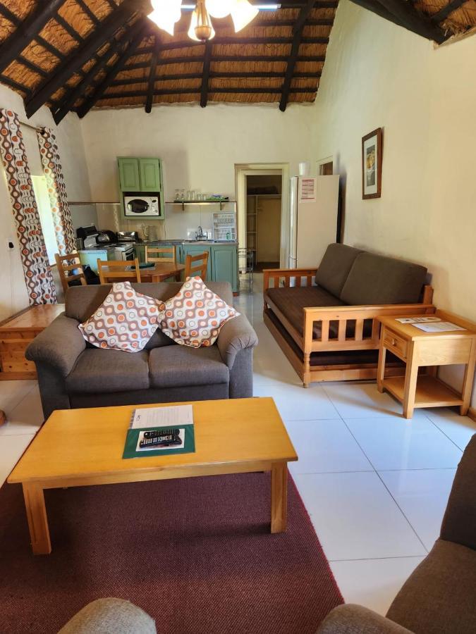 Gooderson Leisure Mountain View Cottages Self Catering And Timeshare Resort Дракенсберг-Гарден Экстерьер фото